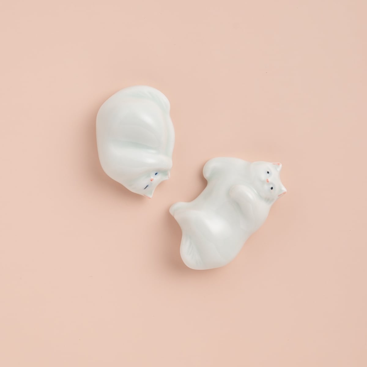 sen 猫の箸置 くるり/ぽてり | お箸の専門店 【箸蔵まつかん】のギフト